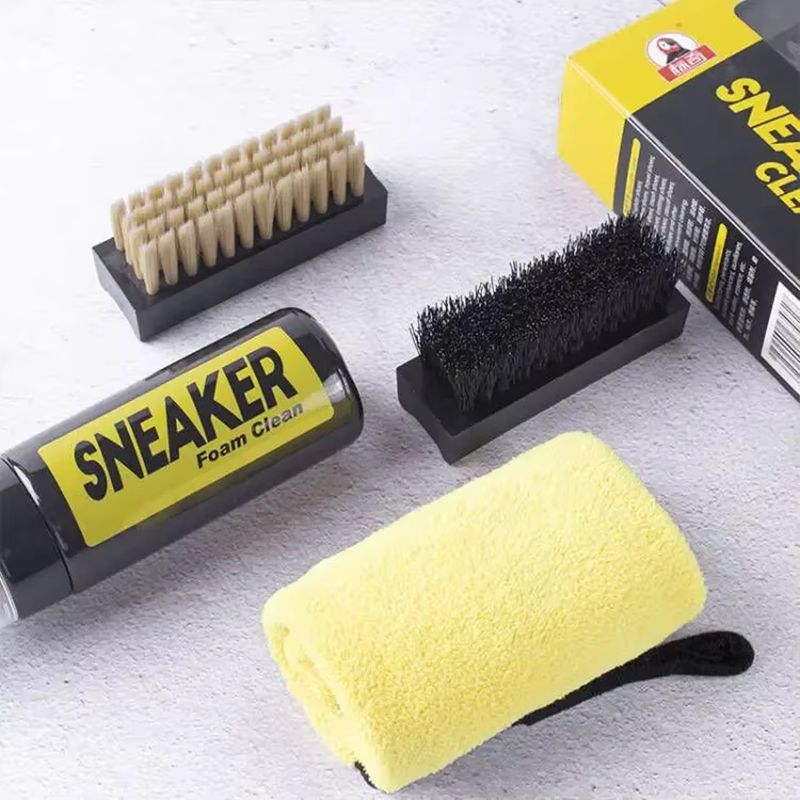 White Sneaker Care Kit - ชุดซักแห้งขนาด 150 มล. สําหรับรองเท้า น้ํายาทําความสะอาดรองเท้าผ้าใบโฟมไร้น้ําพร้อมแปรงและผ้าสําหรับรองเท้าและรองเท้าบูทสีขาว