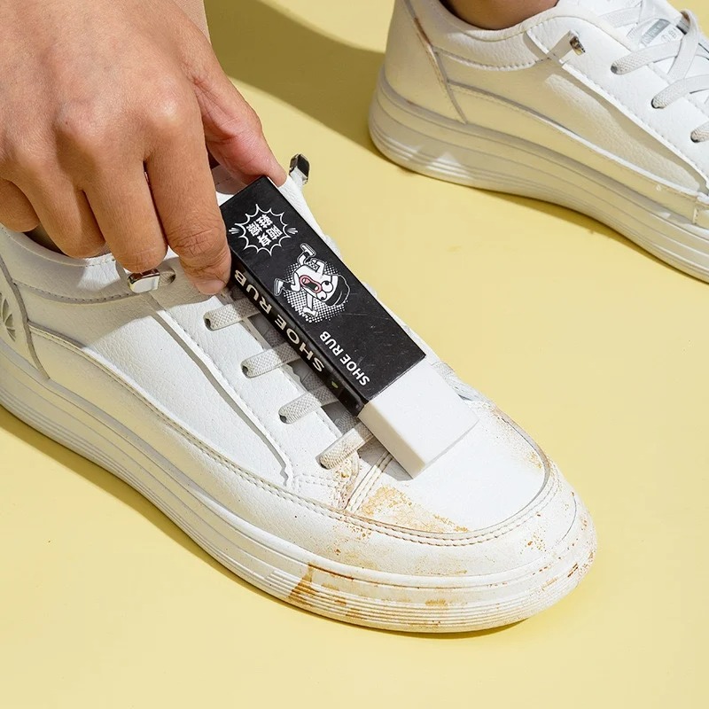 เครื่องขัดรองเท้าแบบพกพาเพื่อใ - White Sneaker Care Kit บทวิจารณ์และราคา